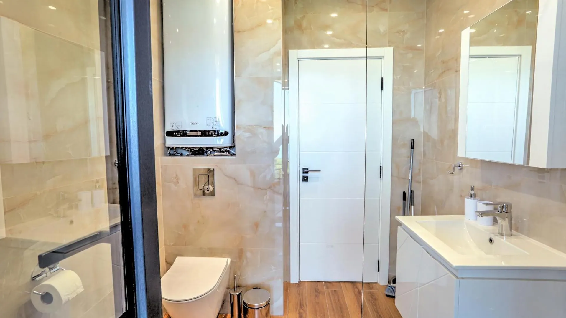 Vip Apartment Sea View Varna