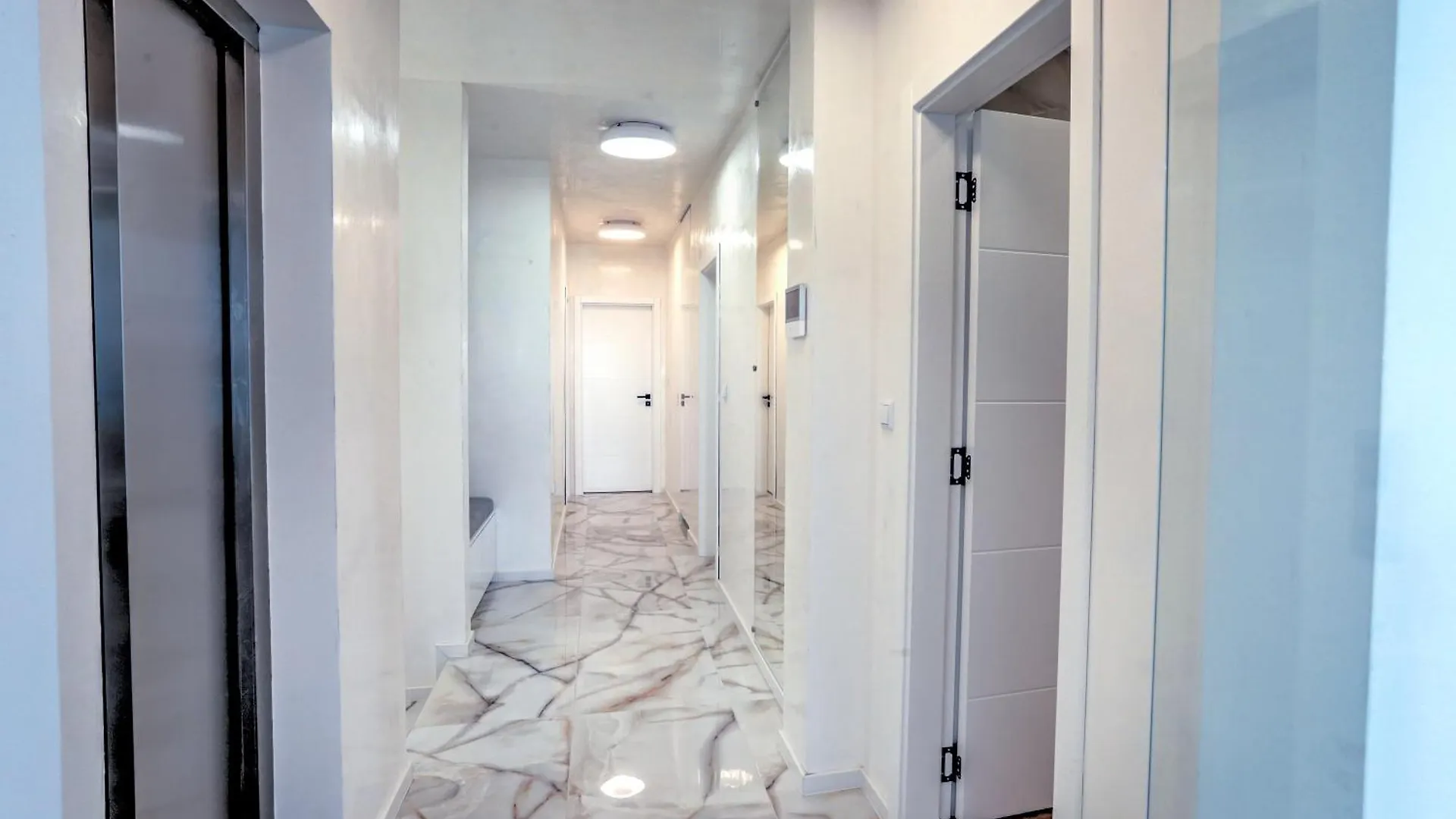 Vip Apartment Sea View Varna