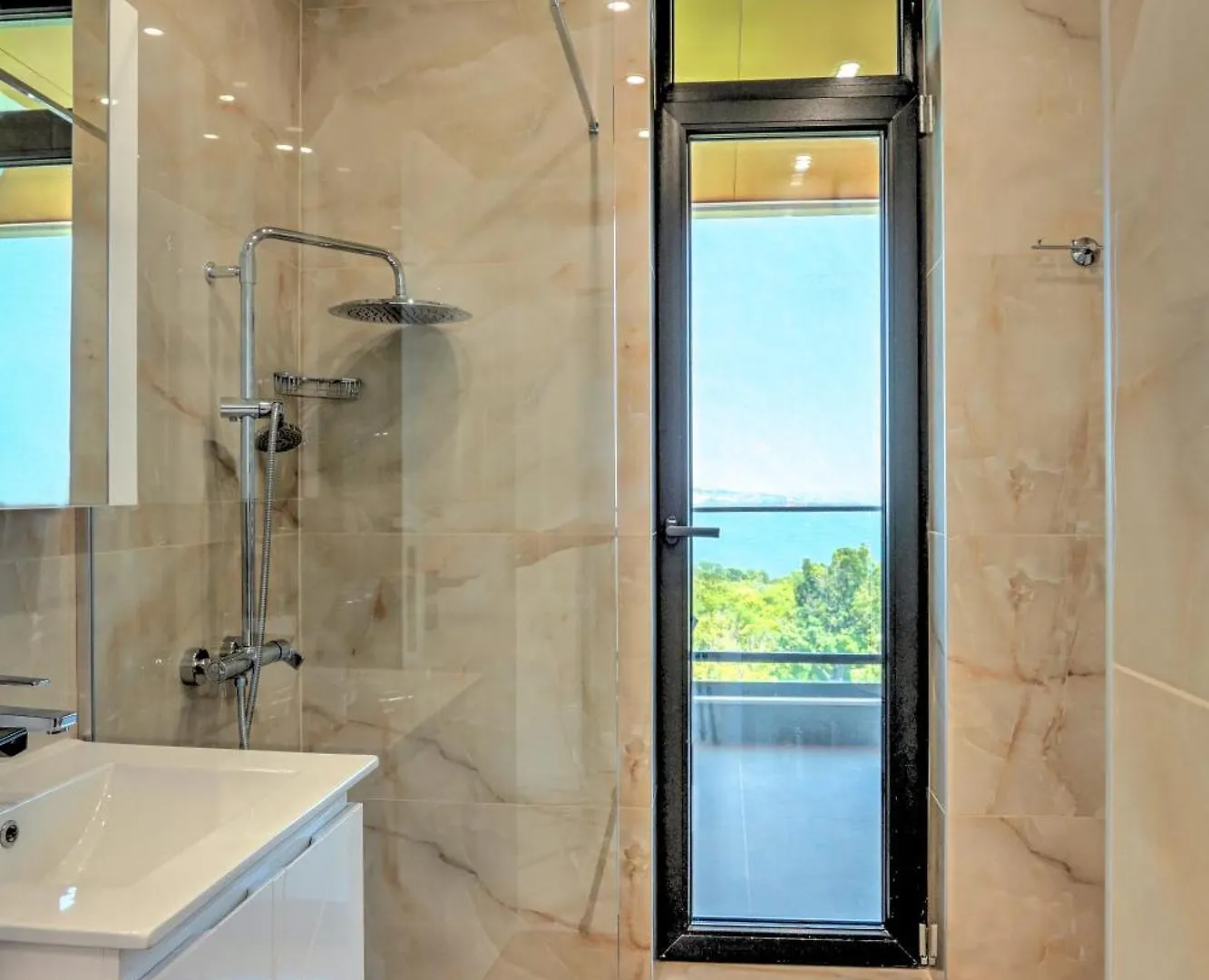 Vip Apartment Sea View Varna